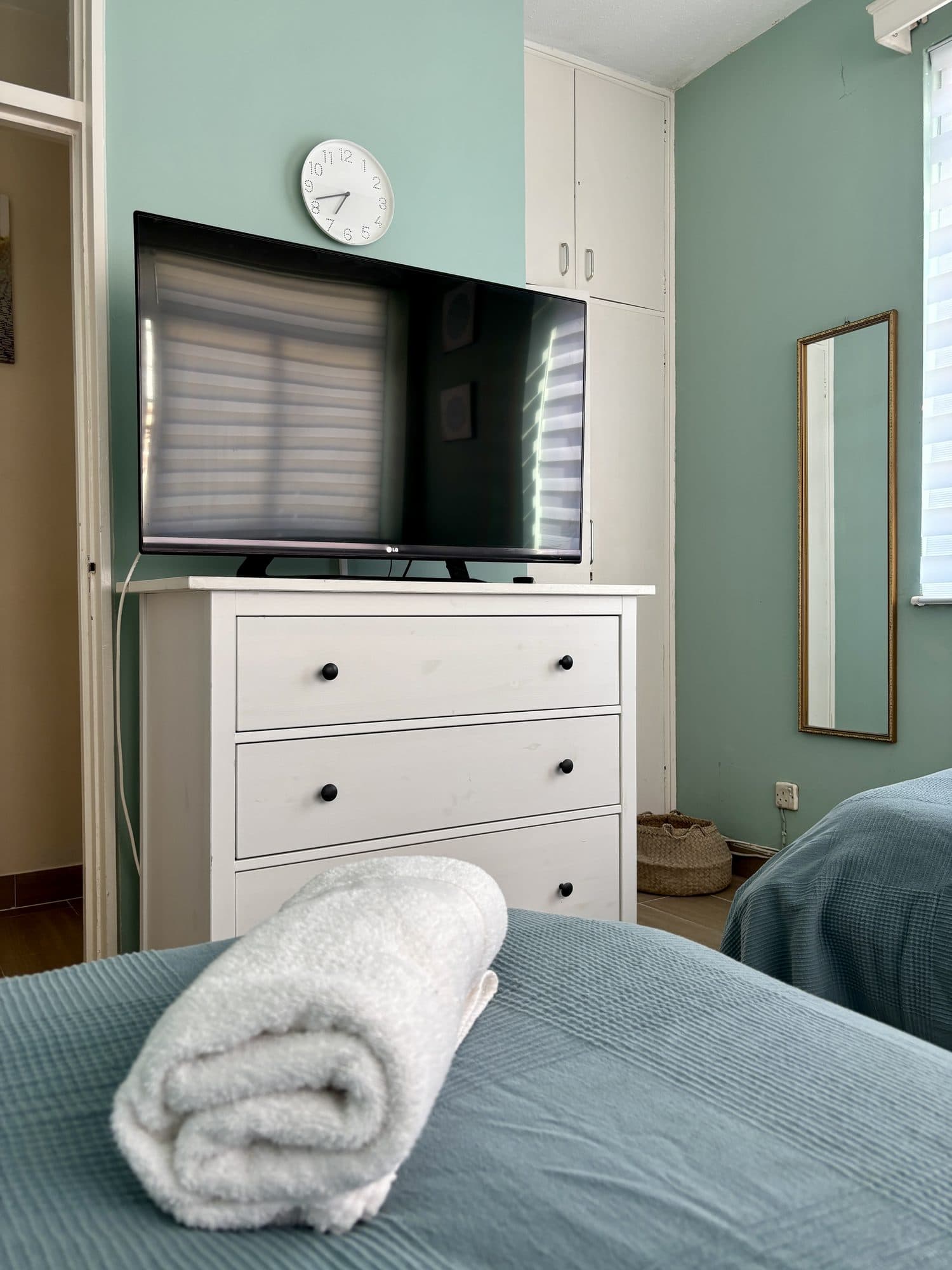 Best Location — 2-Bed Kosher Style — photo 24